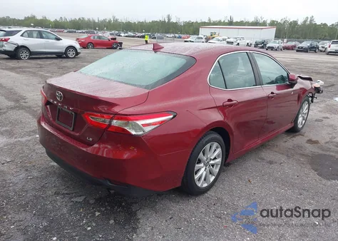 2020 Toyota Camry Le from USA, damaged, VIN 4T1C11AKCLU379582